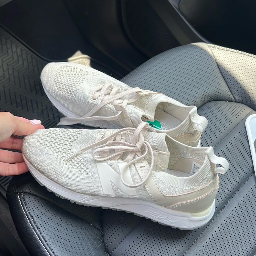 New Balance Rev Lite Sneakers